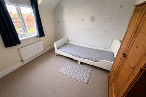 Bedroom- click for photo gallery